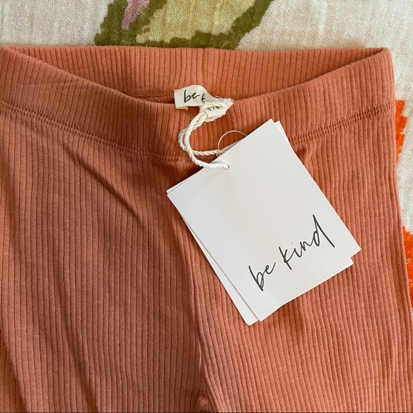 Be Kind Ribbed Legging - Picture 2 of 3